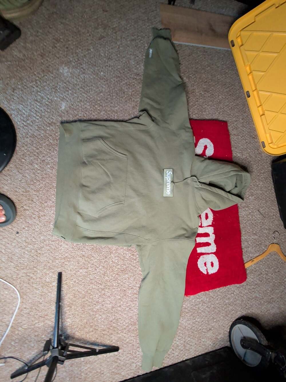 Supreme Box Logo Hooded Sweatshirt FW23 Light Olive